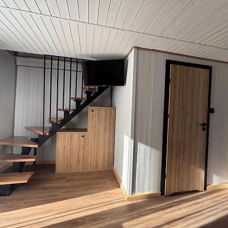 Resort Eden - Domki, Pokoje, Apartamenty Jastrzębia Góra Esterno foto