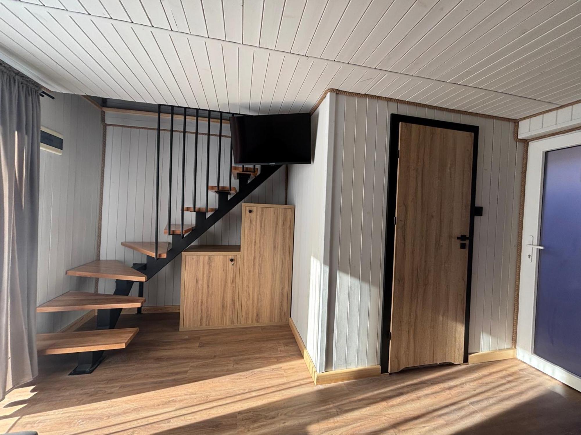 Resort Eden - Domki, Pokoje, Apartamenty Jastrzębia Góra Esterno foto